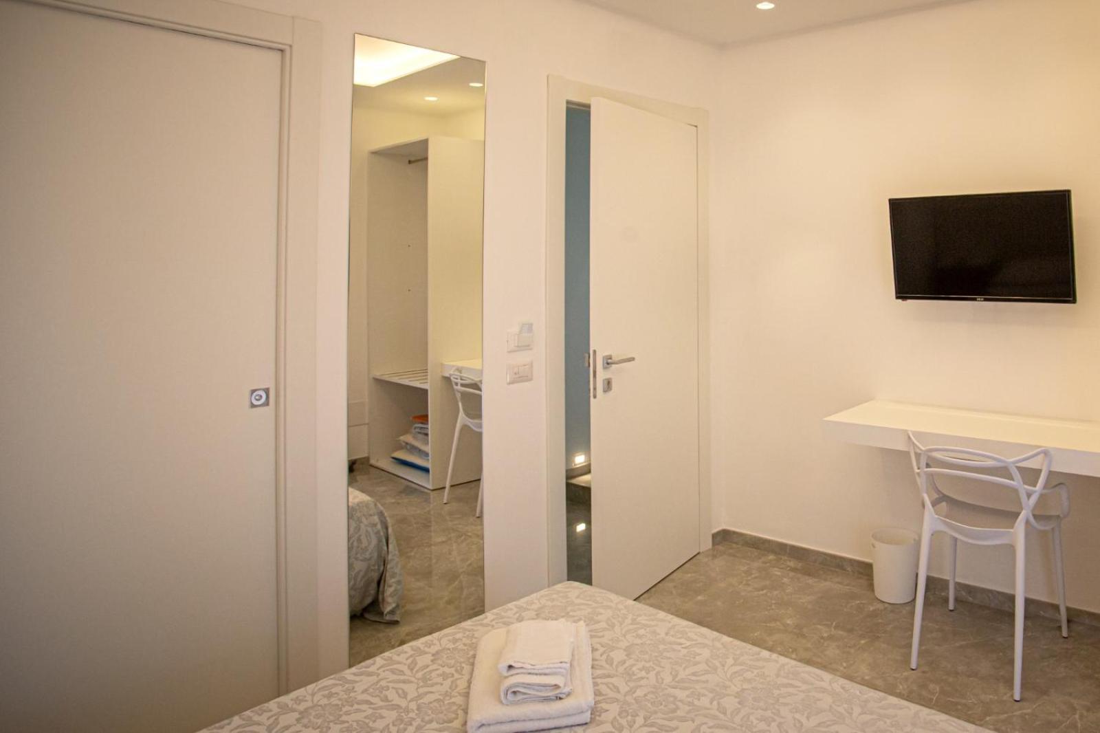 Forever Luxury Rooms Castellammare di Stabia Buitenkant foto